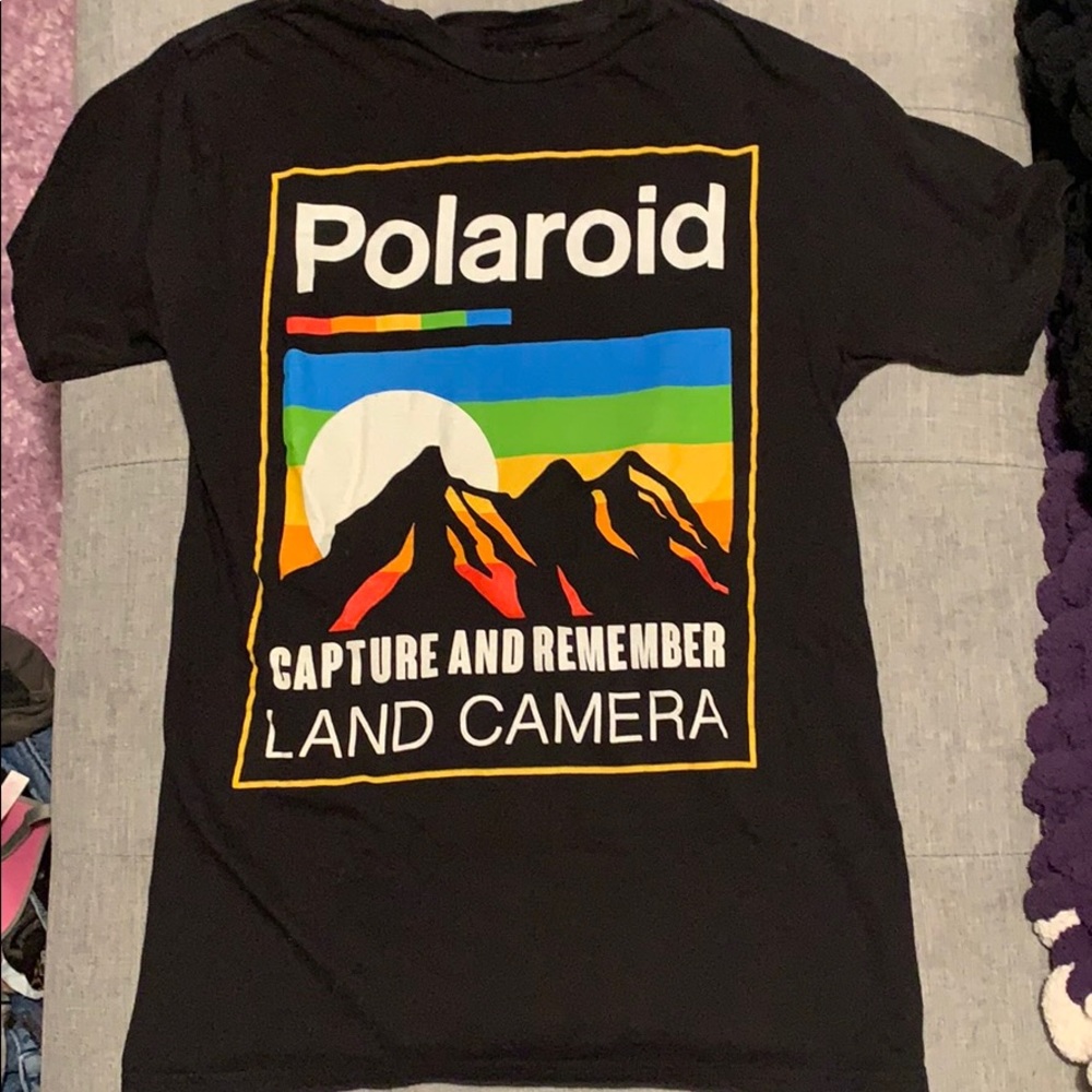 polaroid graphic tee
